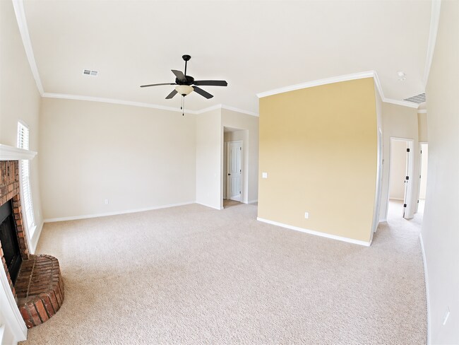 Building Photo - AVAILABLE SOON; APPLY TODAY ON OUR WEBSITE!!