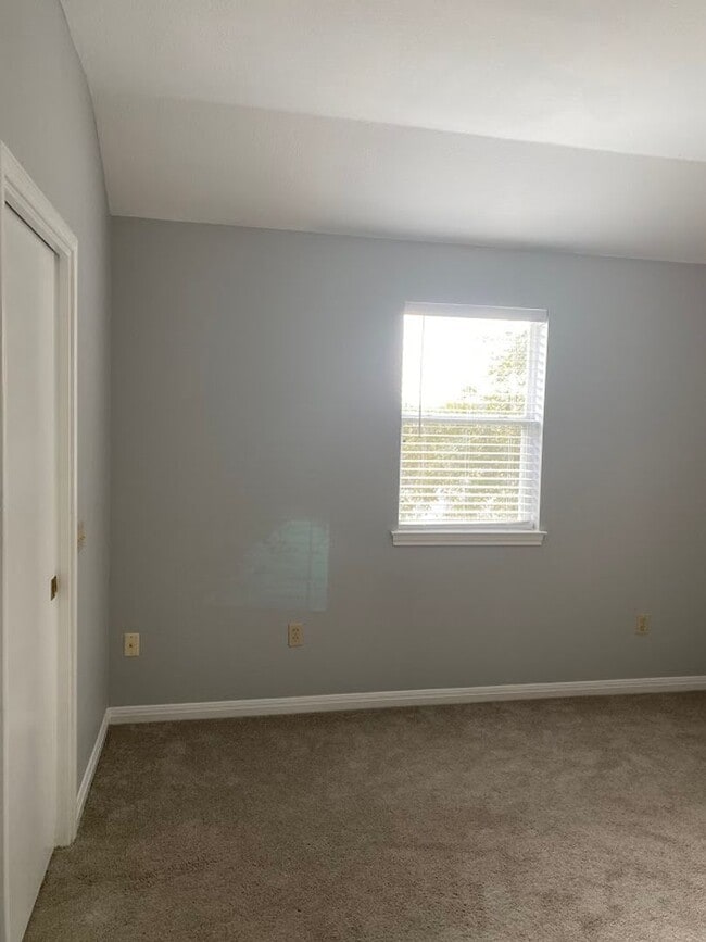 Building Photo - 13515 Demeter