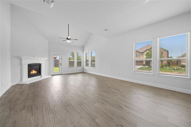 Building Photo - 617 Saragosa Ct