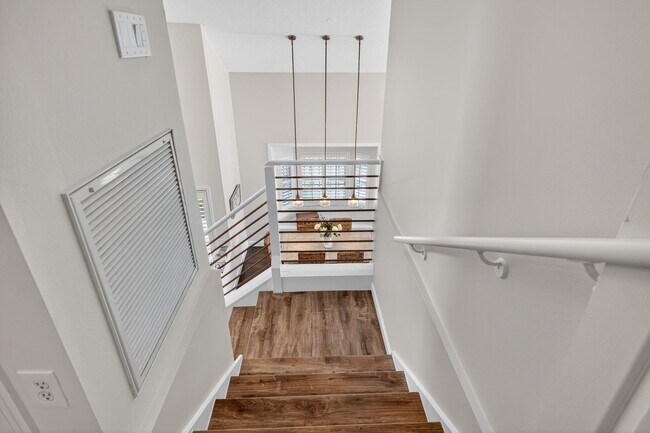 Building Photo - 3069 Mainsail Cir