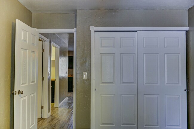 Building Photo - Home for Rent in Prescott!  - Alley Parking