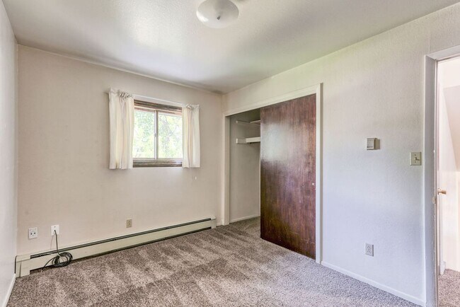 Building Photo - 3 Bedroom Duplex in West Fort Collins