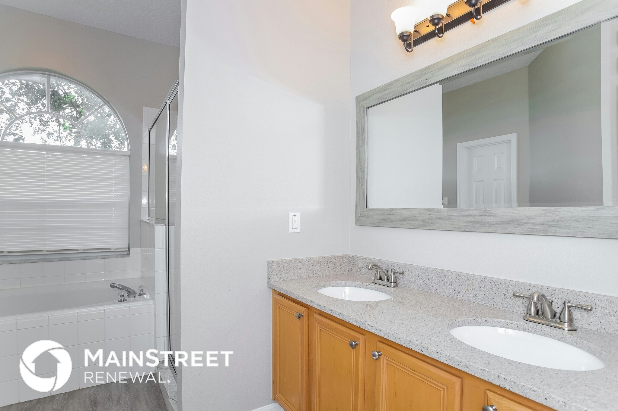 Building Photo - 421 Peppermill Cir