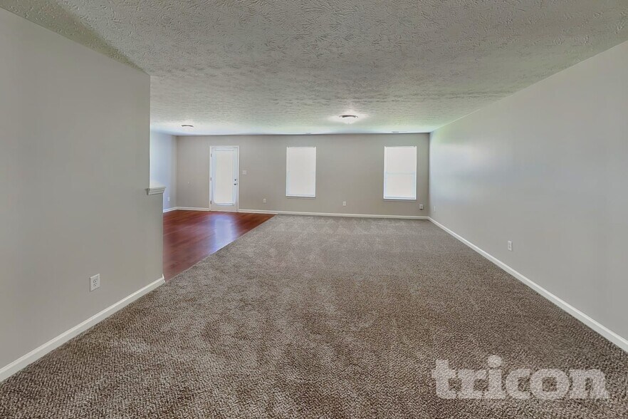 Building Photo - 7916 Amadeus Dr