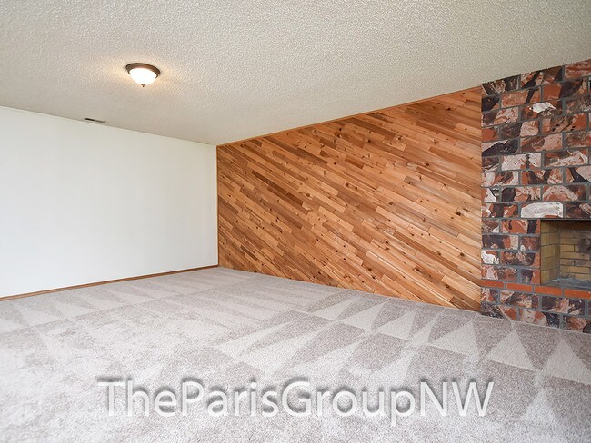 Building Photo - 14655 NE 179th St