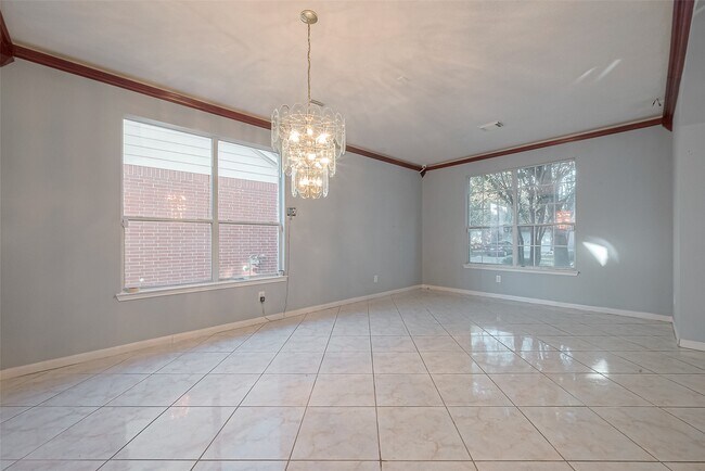 Building Photo - 9407 Demsey Mill Dr