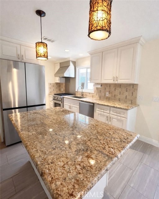 Building Photo - 19859 Berkshire Ln