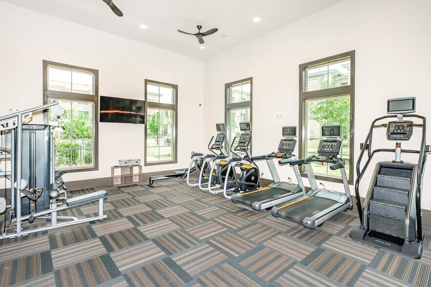 Building Photo - 1560 League Line Rd