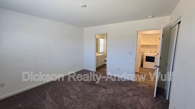 Building Photo - 677 McGill Dr