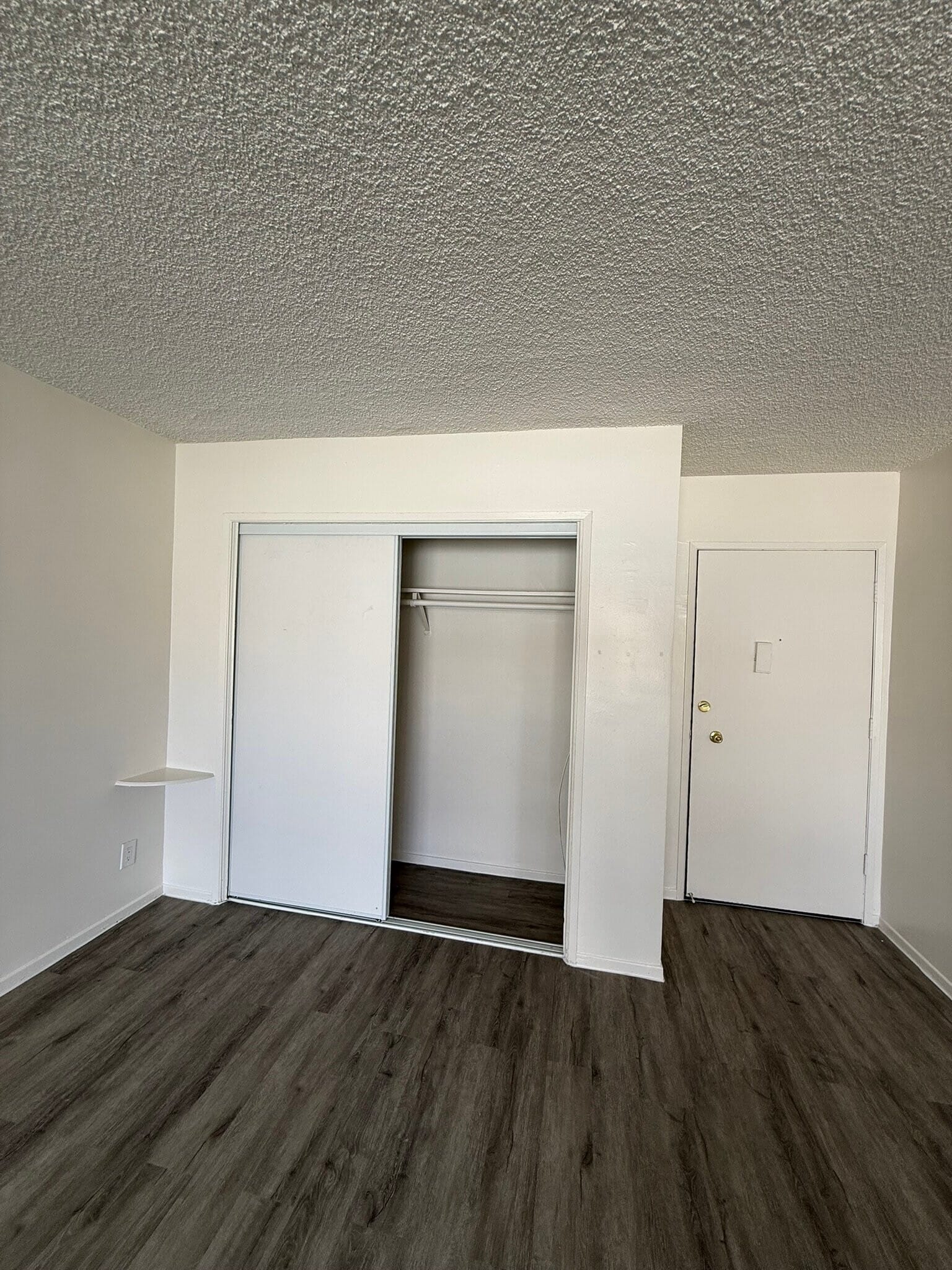 Building Photo - 915 N Wilton Pl