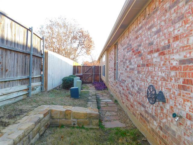 Building Photo - 4204 Sweetgum Dr
