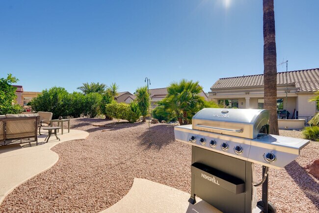 Building Photo - 16431 W Boulder Vista Dr
