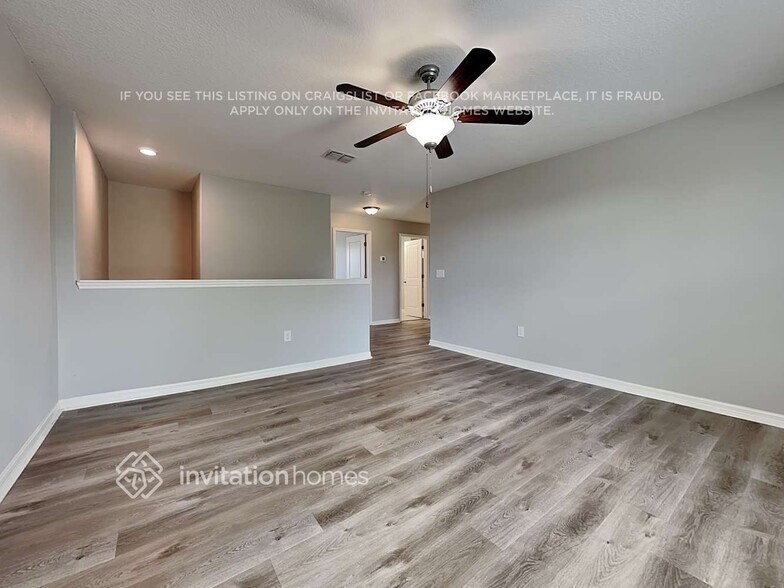 Building Photo - 205 English Heritage Pl