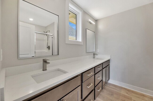 Building Photo - Spacious 3-Bed Home in Maize Schools – Roo...