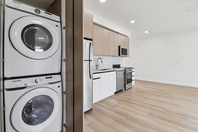 Building Photo - 4456 30th Street - North Parks Elevated Spanish Style Community