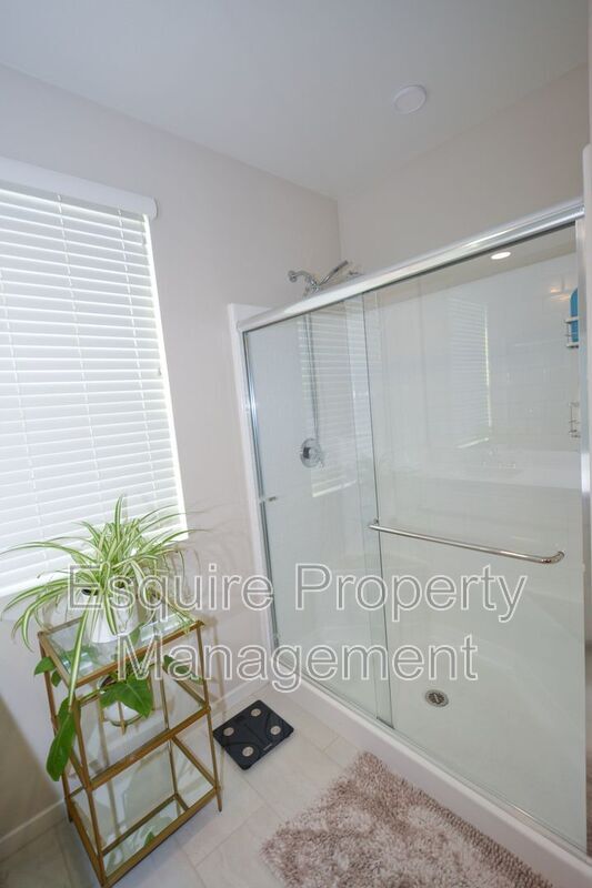 Building Photo - 649 Winchester Dr