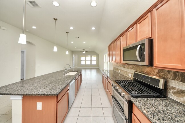 Building Photo - 6723 Widdenbrook Trace