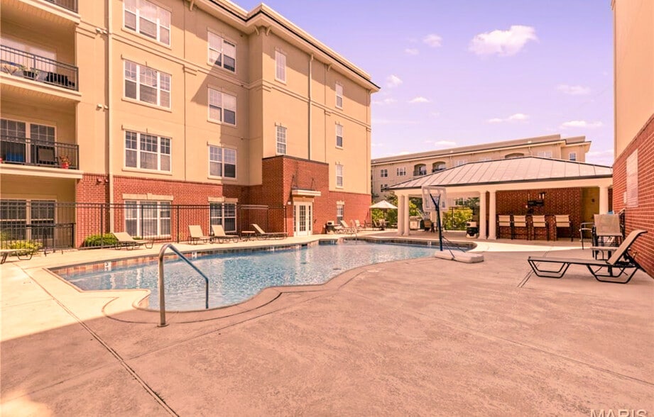 Building Photo - 1241 Strassner Dr