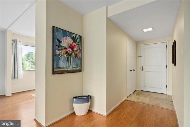Primary Photo - 6101 Edsall Rd