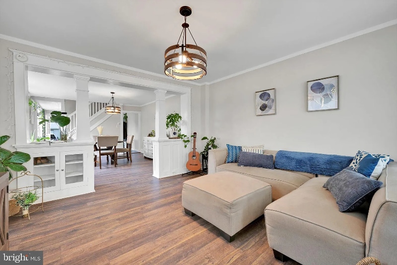 Building Photo - 50 Cacoosing Ave