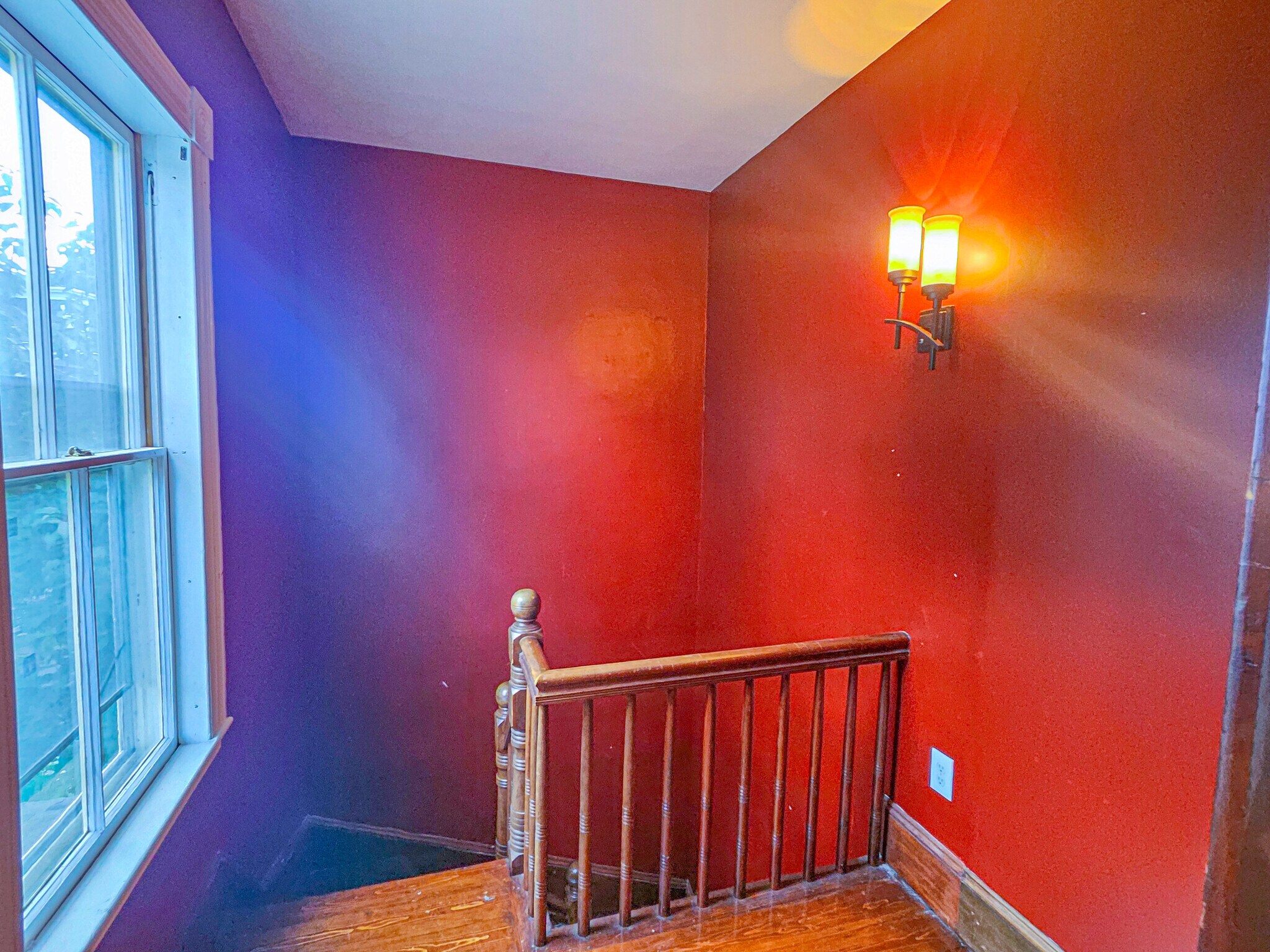 Building Photo - 8 Randall St