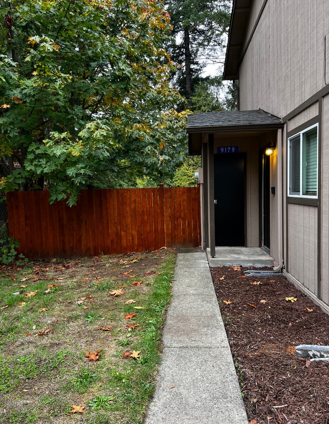 Building Photo - 2 Story Duplex Available. HUGE, FENCED YAR...