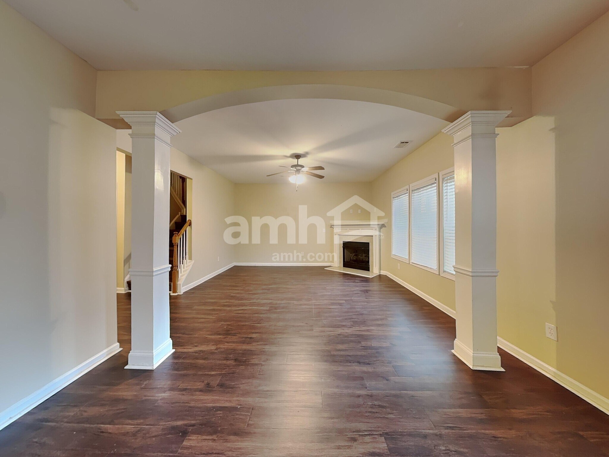 Building Photo - 243 Ascott Ln