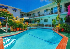 Building Photo - 8576 Holloway Dr