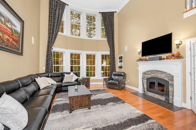 Building Photo - 41 Prospect Hill Dr