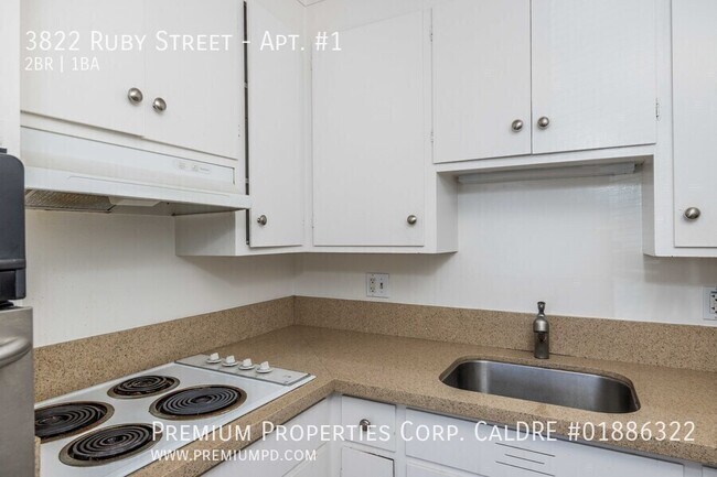 Building Photo - 3822 Ruby St