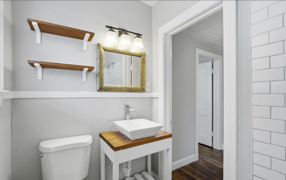 Building Photo - 6716 Perry St