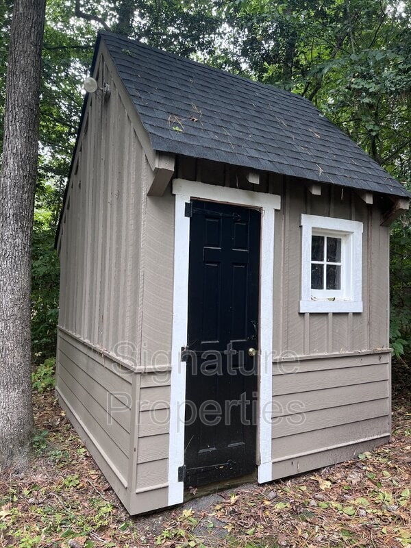 Building Photo - 13702 Winterberry Terrace