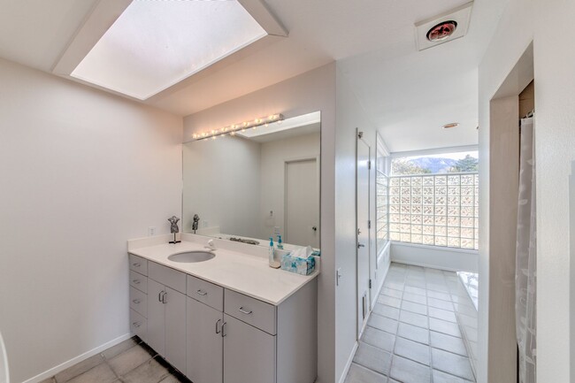 Building Photo - SANDIA HEIGHTS EXECUTIVE RENTAL 2+Story 3B...