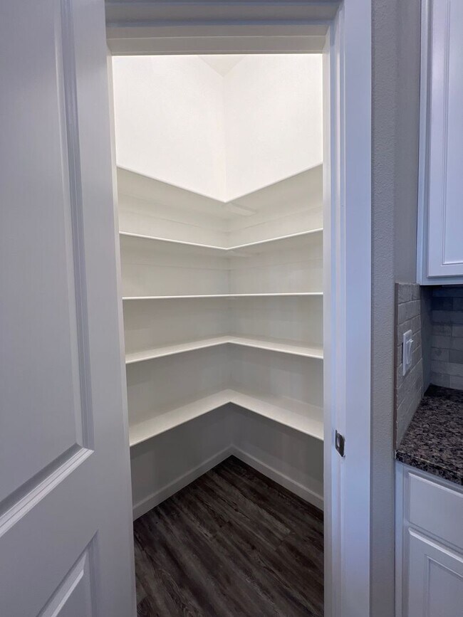 Building Photo - New Beginnings Start At AMRR: Gorgeous 3 Bedroom Available in June!