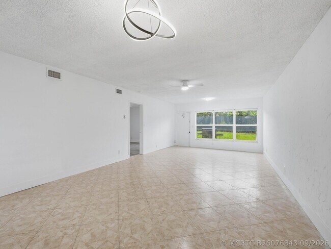 Building Photo - 9160 Fairbanks Ln