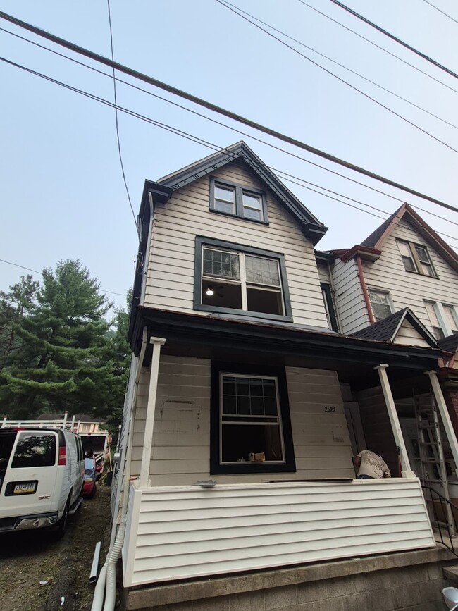 Building Photo - 2622 N Charles St