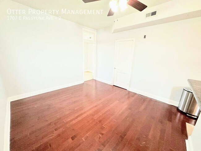 Building Photo - 1707 Passyunk Ave