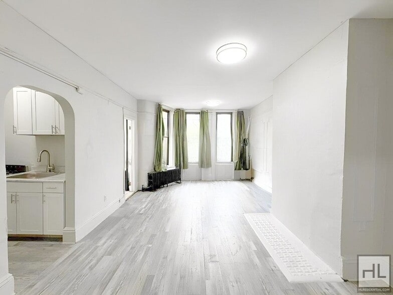 Building Photo - MACON STREET