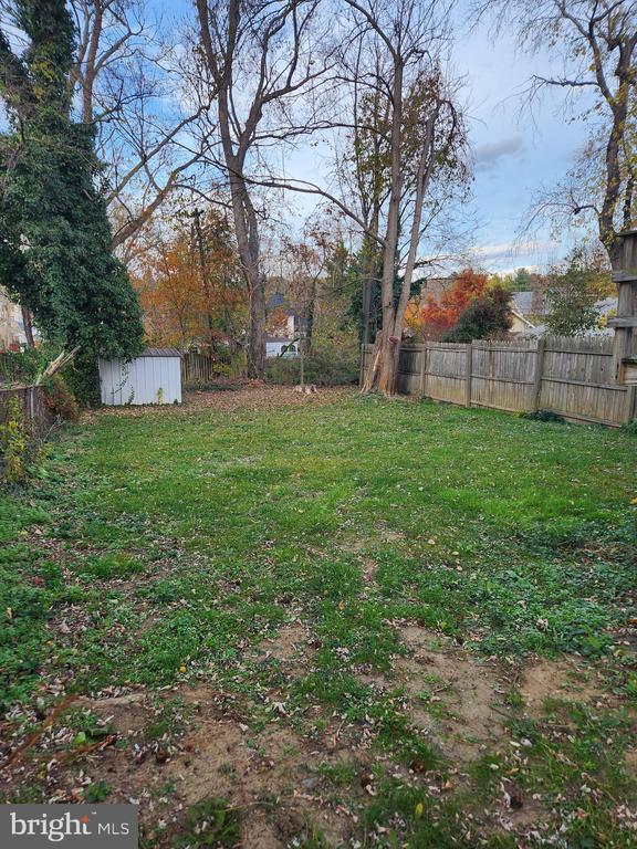 Building Photo - 9062 Washington St