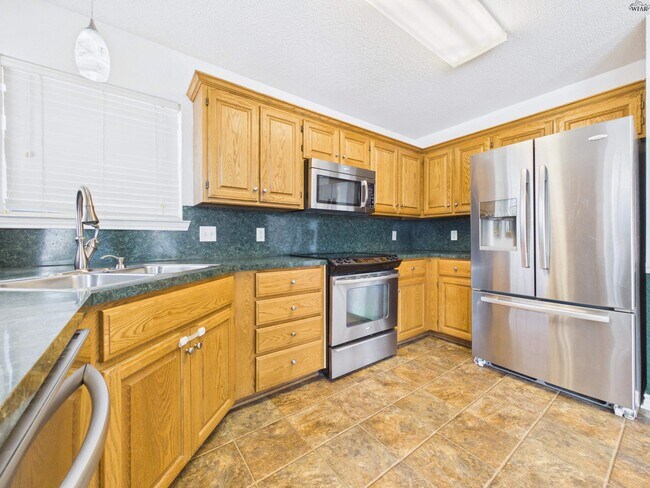 Building Photo - 5411 Prairie Lace Ln