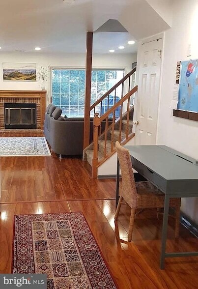 Building Photo - 15 Colebrook Ct