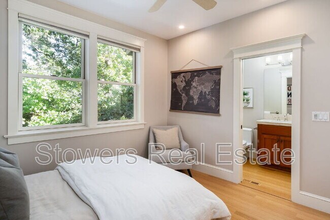 Building Photo - 775 Kirkcrest Rd