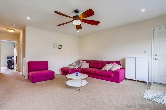 Building Photo - 6602 Beadnell Way