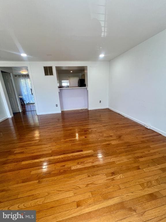 Building Photo - 16851 Toms River Loop