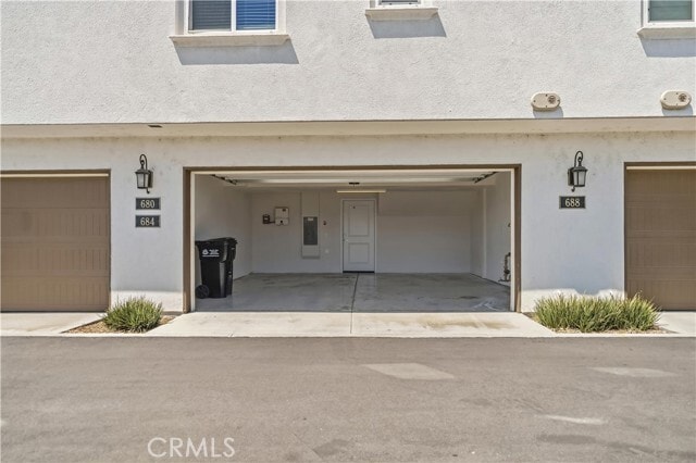 Building Photo - 684 Panorama Ln