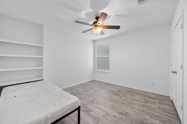 Building Photo - 2624 Grand Gulf Rd