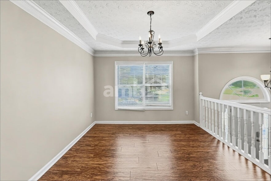 Building Photo - 900 Cline Petty Way