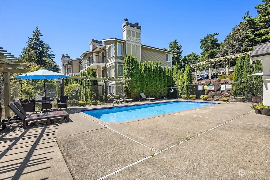Community Pool - 11303 NE 128th St