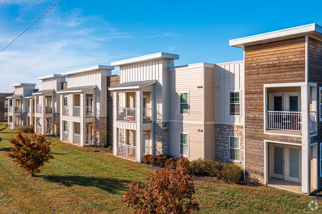 Building Photo - Bauer Farms Apartments & Townhomes