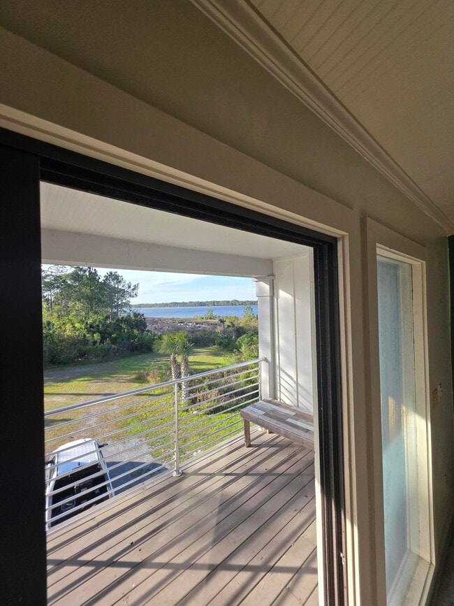 Building Photo - 207 Cain Rd